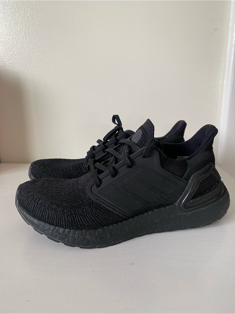 Adidas UltraBoost 20 Triple Black Running Shoes Women’s Size 7 FU8498